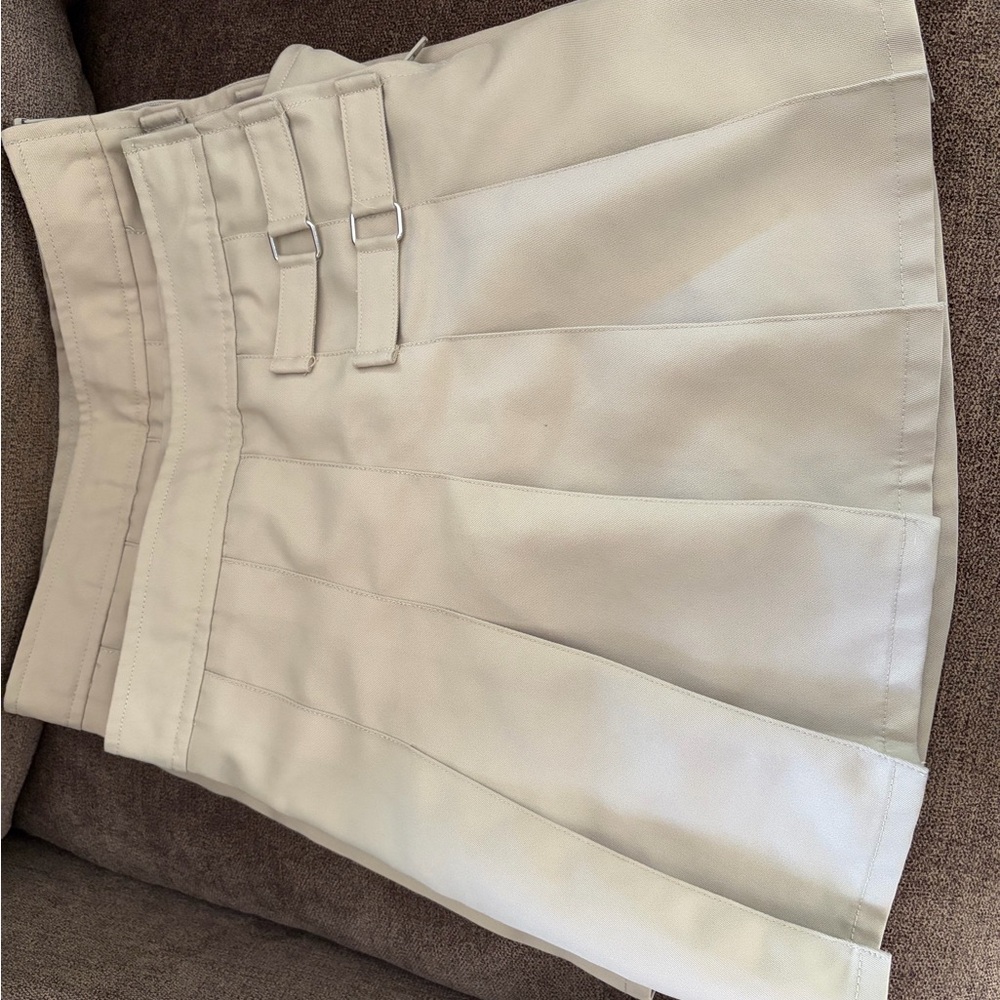 2 French Toast Cream Pleated  Kids school uniform Skorts with Buckle Straps Sz 7